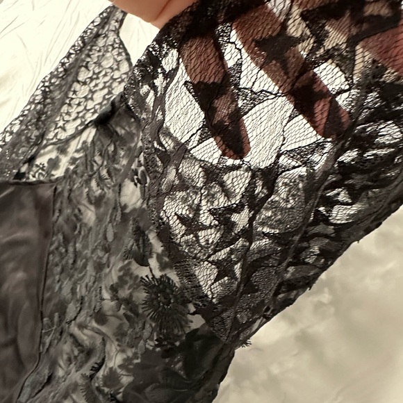 NWOT Avec Les Filles Black Asymmetrical Lace Dress - Picture 2 of 5